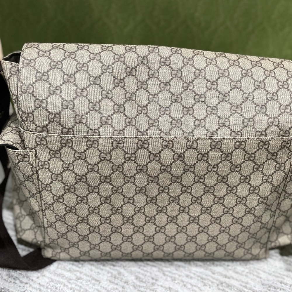 Gucci Diaper Bag - Picture 4 of 8